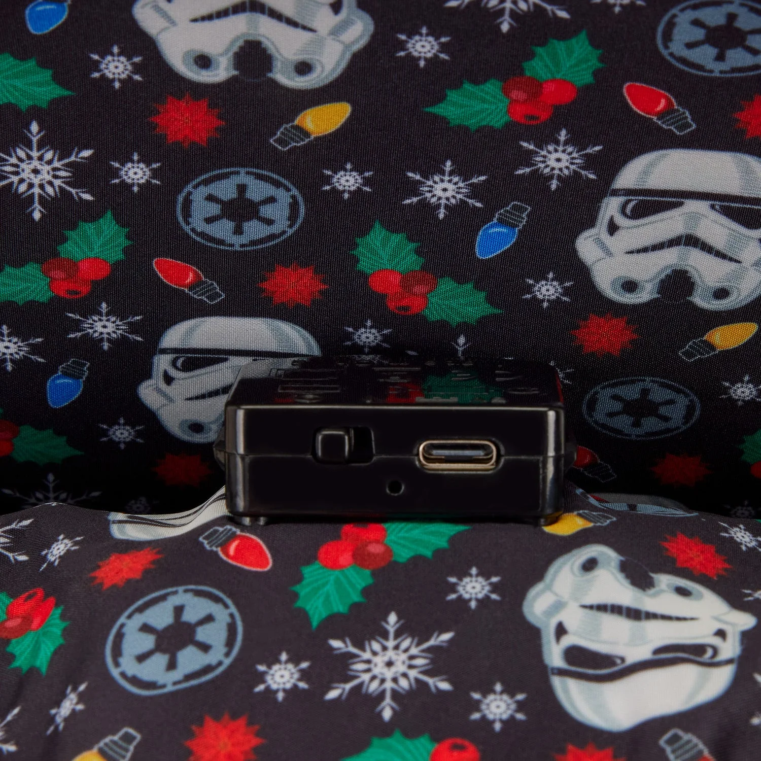 Loungefly x Star Wars Stormtrooper Christmas Light Up Mini Backpack - Image 4