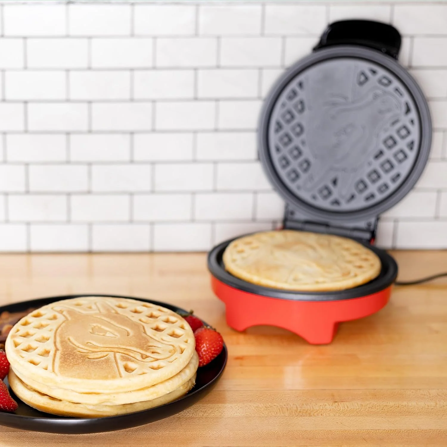 Pokémon Charizard Electronic Waffle Maker - Image 3