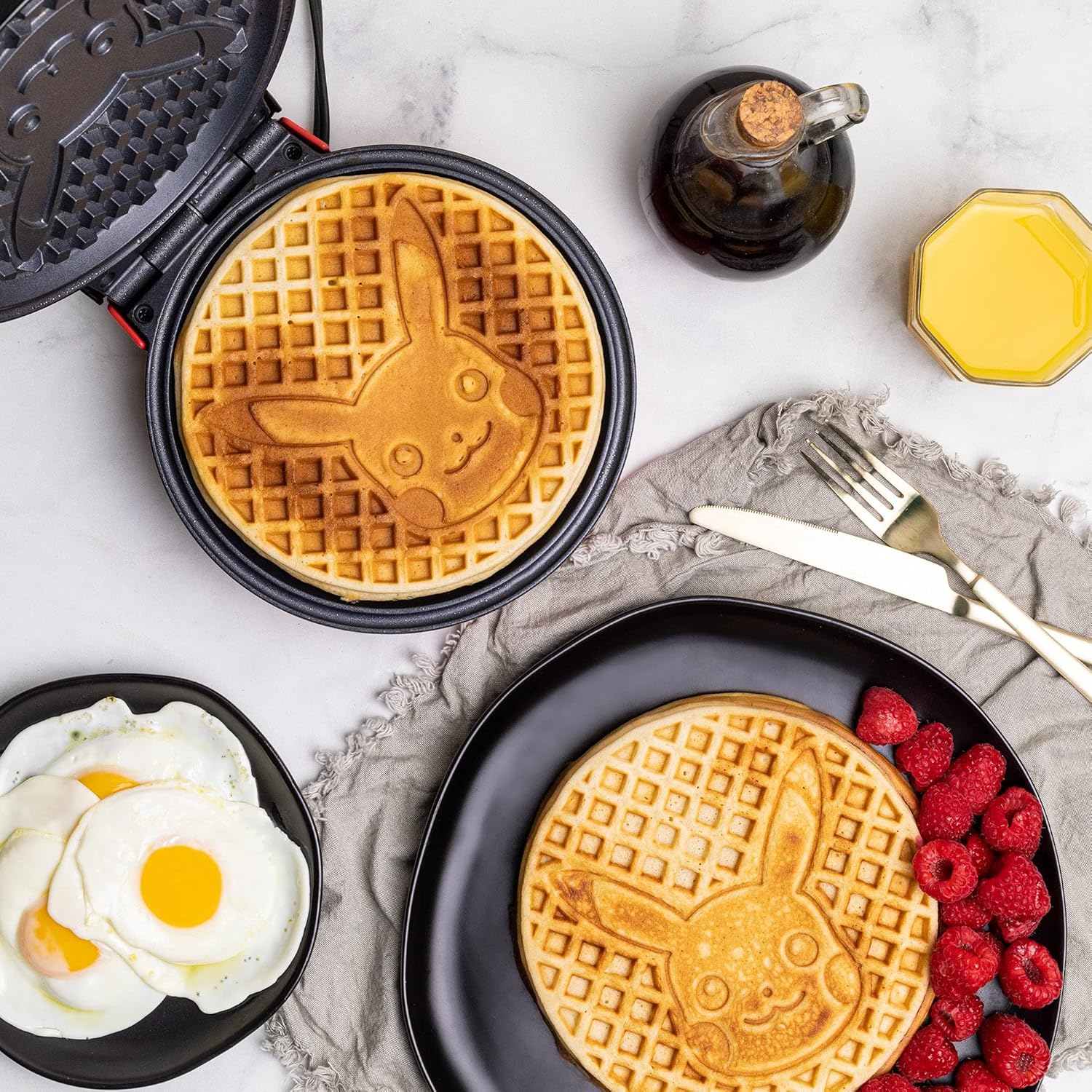 Pokémon Pikachu Electronic Waffle Maker - Image 2