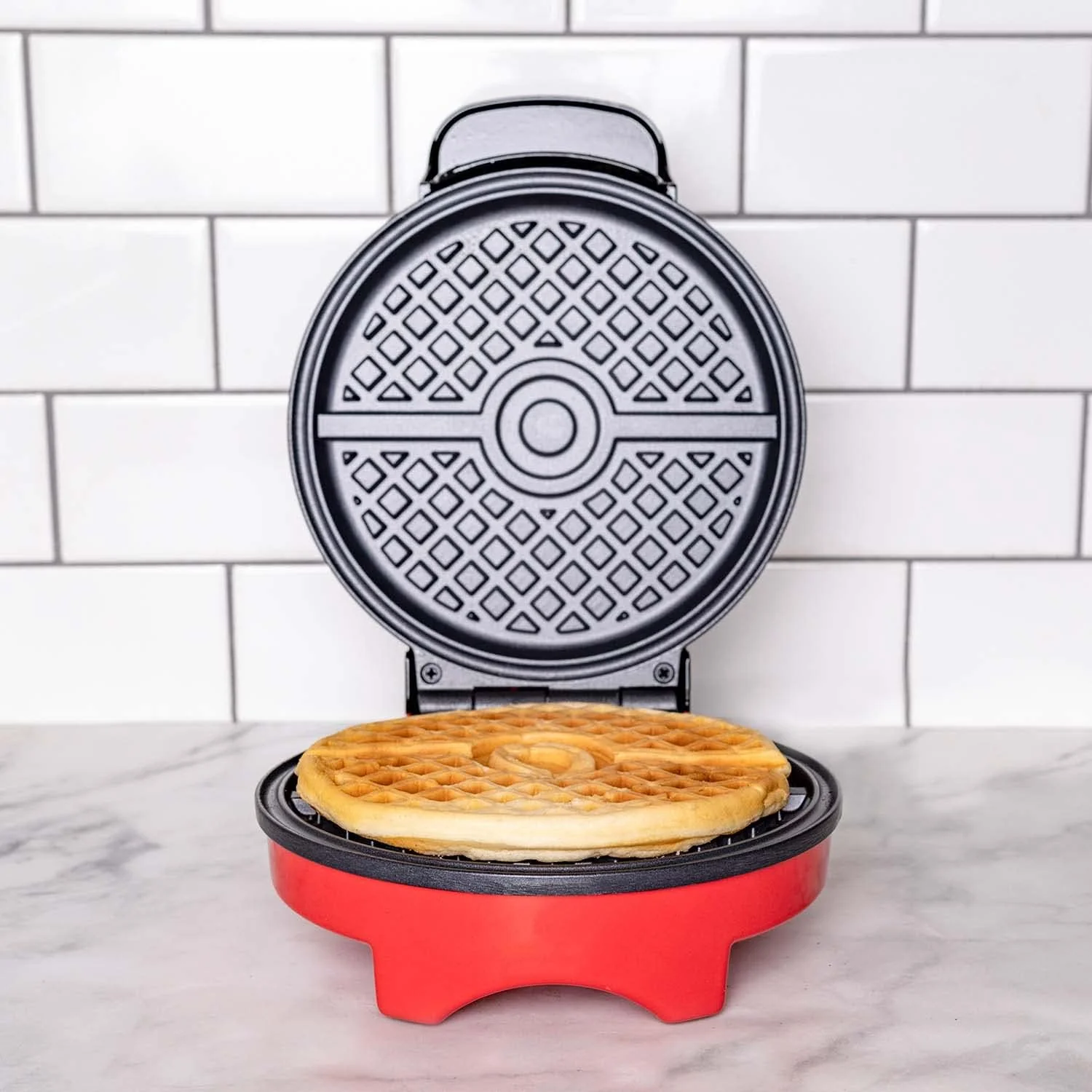 Pokémon Poké Ball Electronic Waffle Maker - Image 4