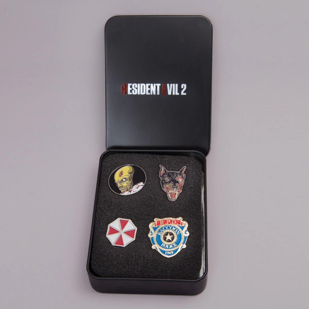 Resident Evil 2 Collectors Pin Badge Set - Image 2