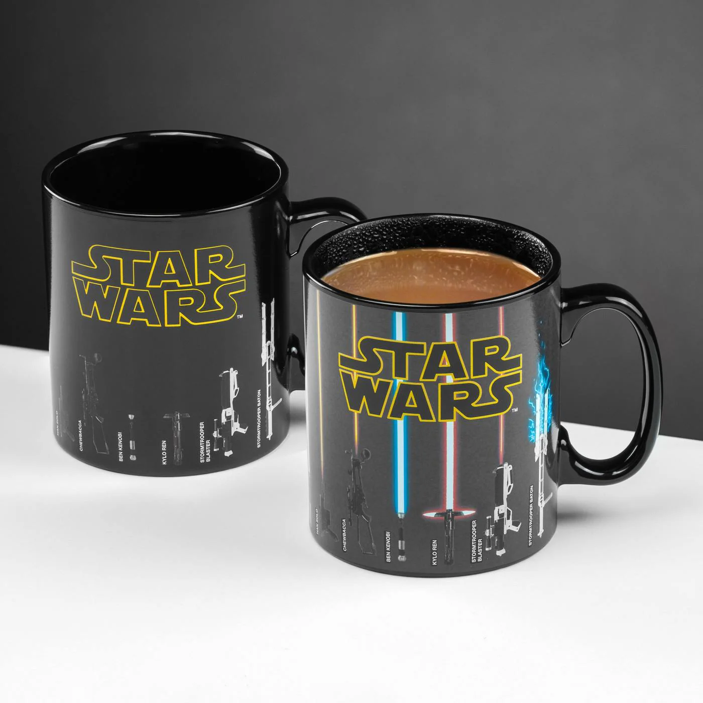 Star Wars Lightsaber XL Heat Change Mug - Image 4