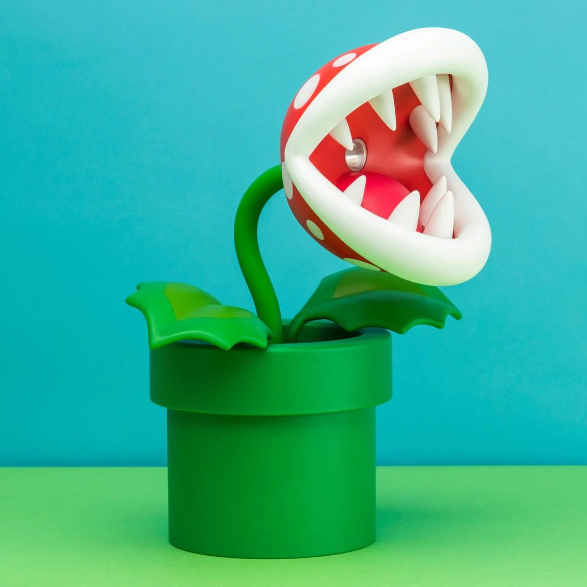 Super Mario Piranha Plant Posable Desk Lamp - Image 3