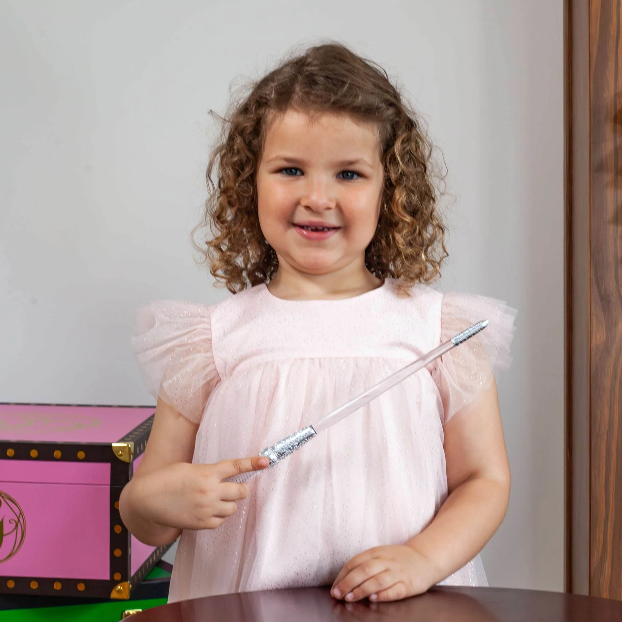 Wicked Glinda's Training Wand - Image 3